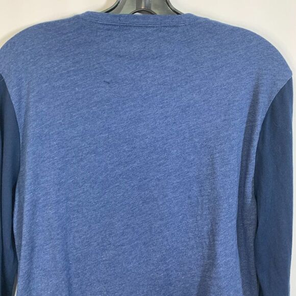 Banana Republic Long Sleeve Moisture Wicking Shirt - Picture 6 of 6